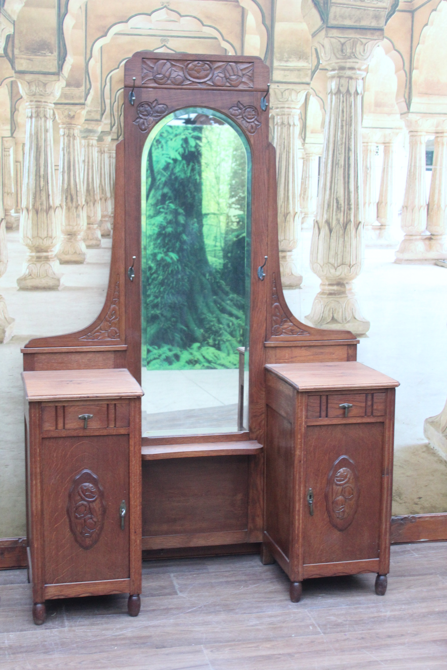 Jugendstil Garderobe
