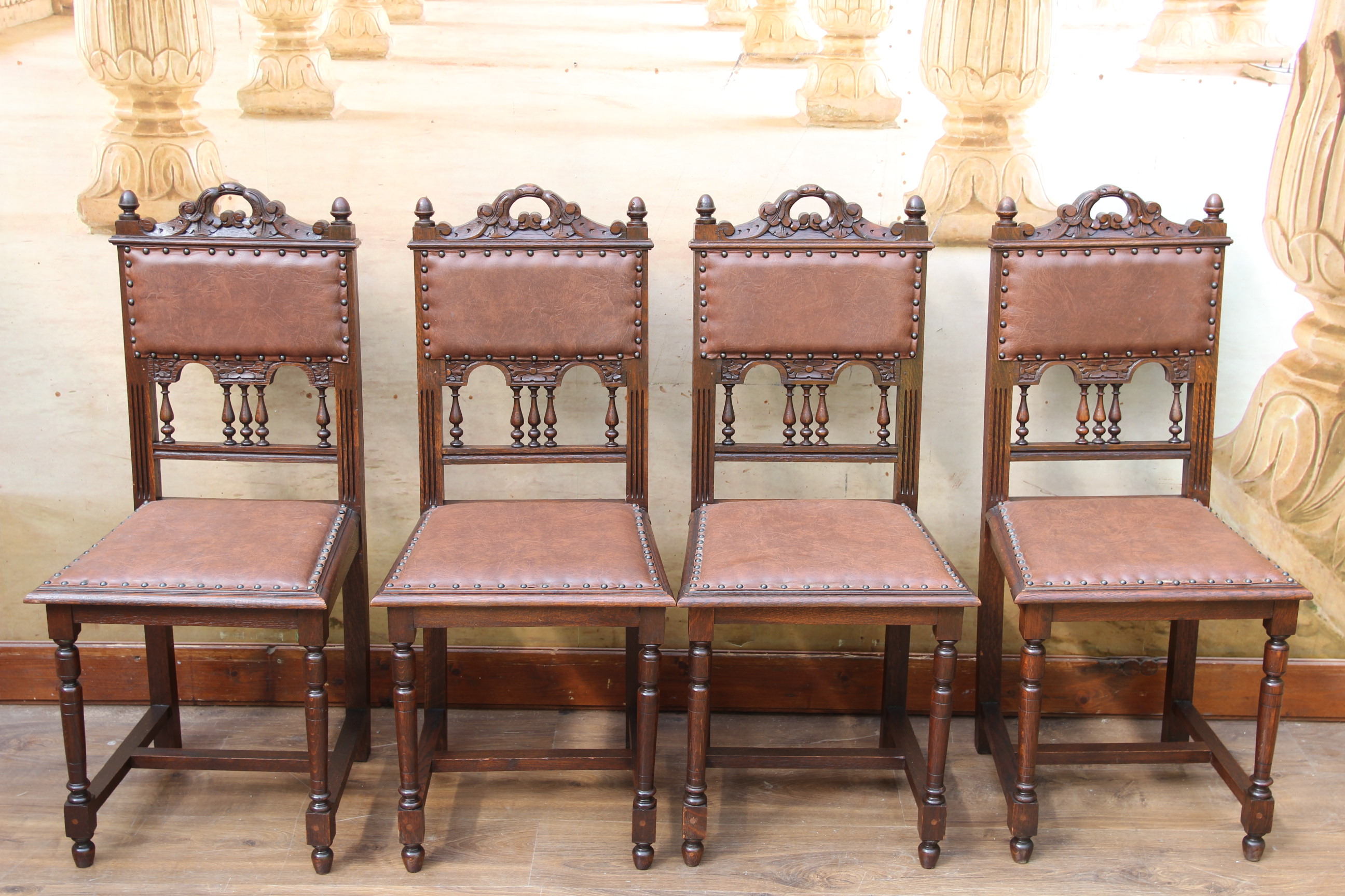 4 Gründerzeit Stühle - Hochlehner