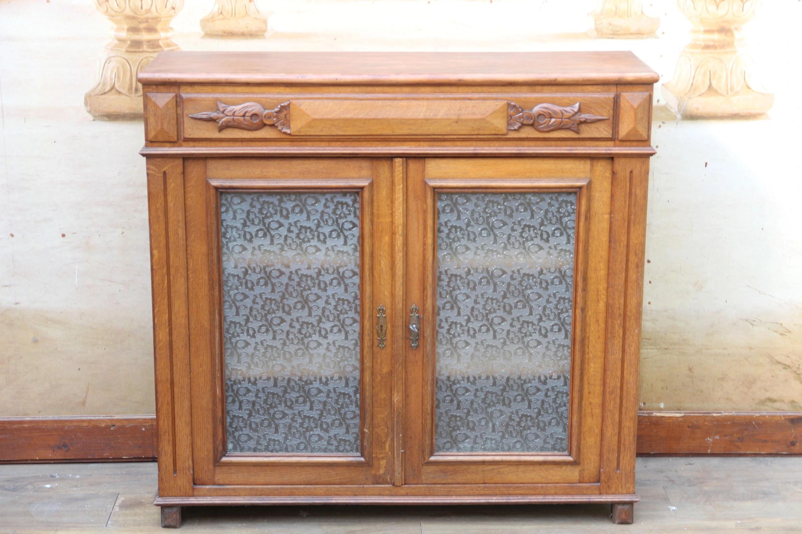 Gründerzeit Anrichte