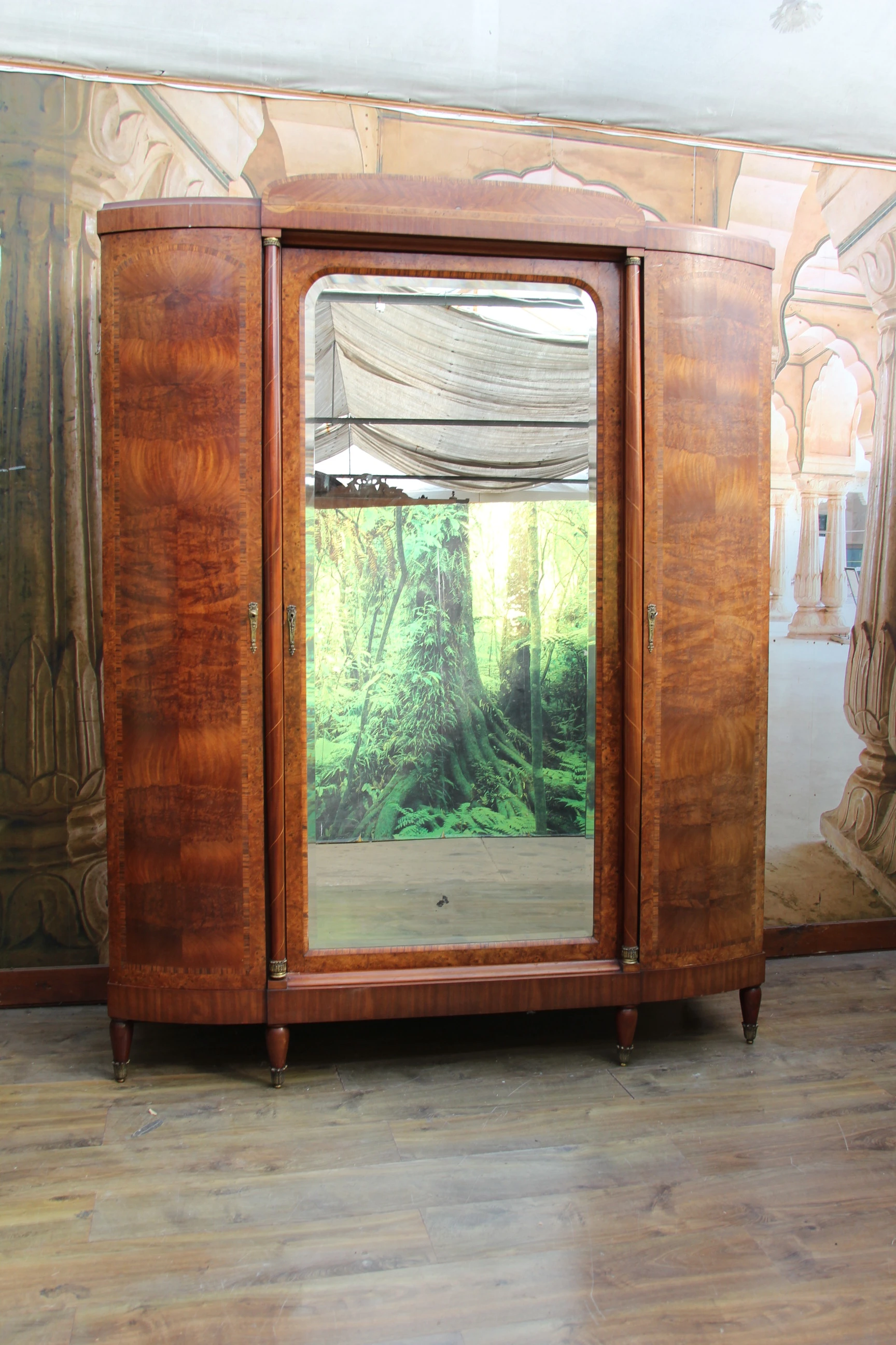 Art Deco Kleiderschrank - Wäscheschrank