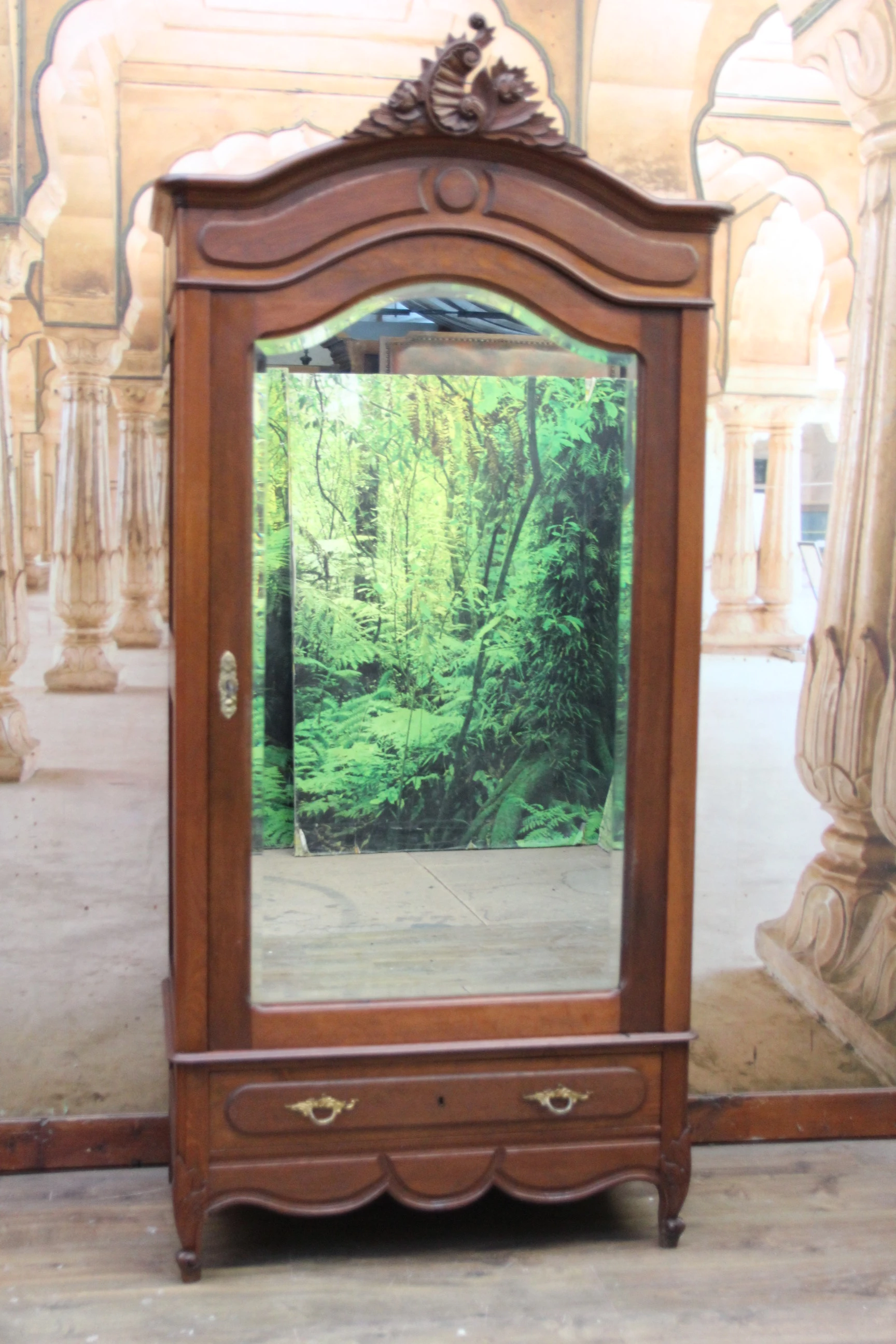 Barocker Kleiderschrank