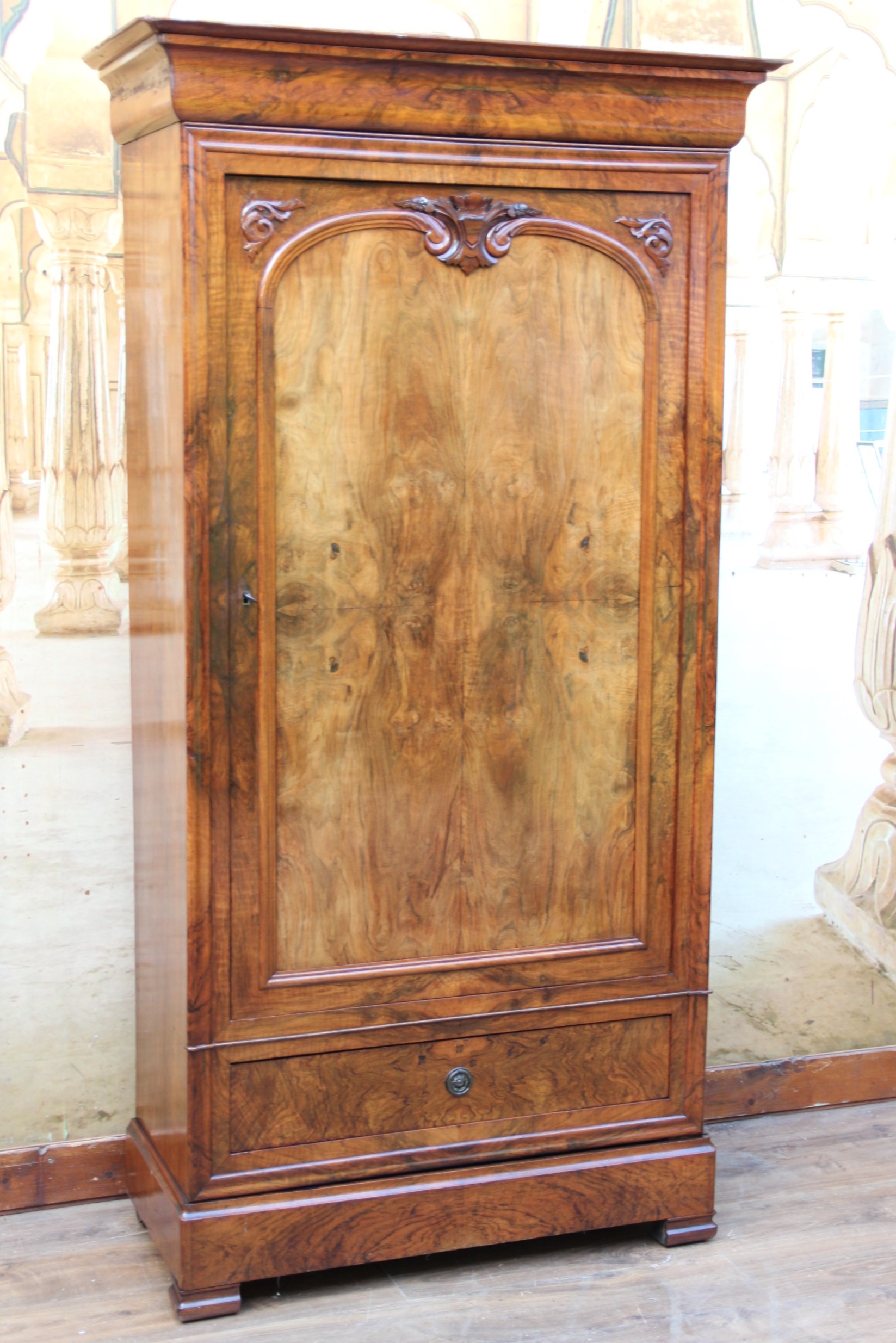 Biedermeier Wäscheschrank-Bücherschrank